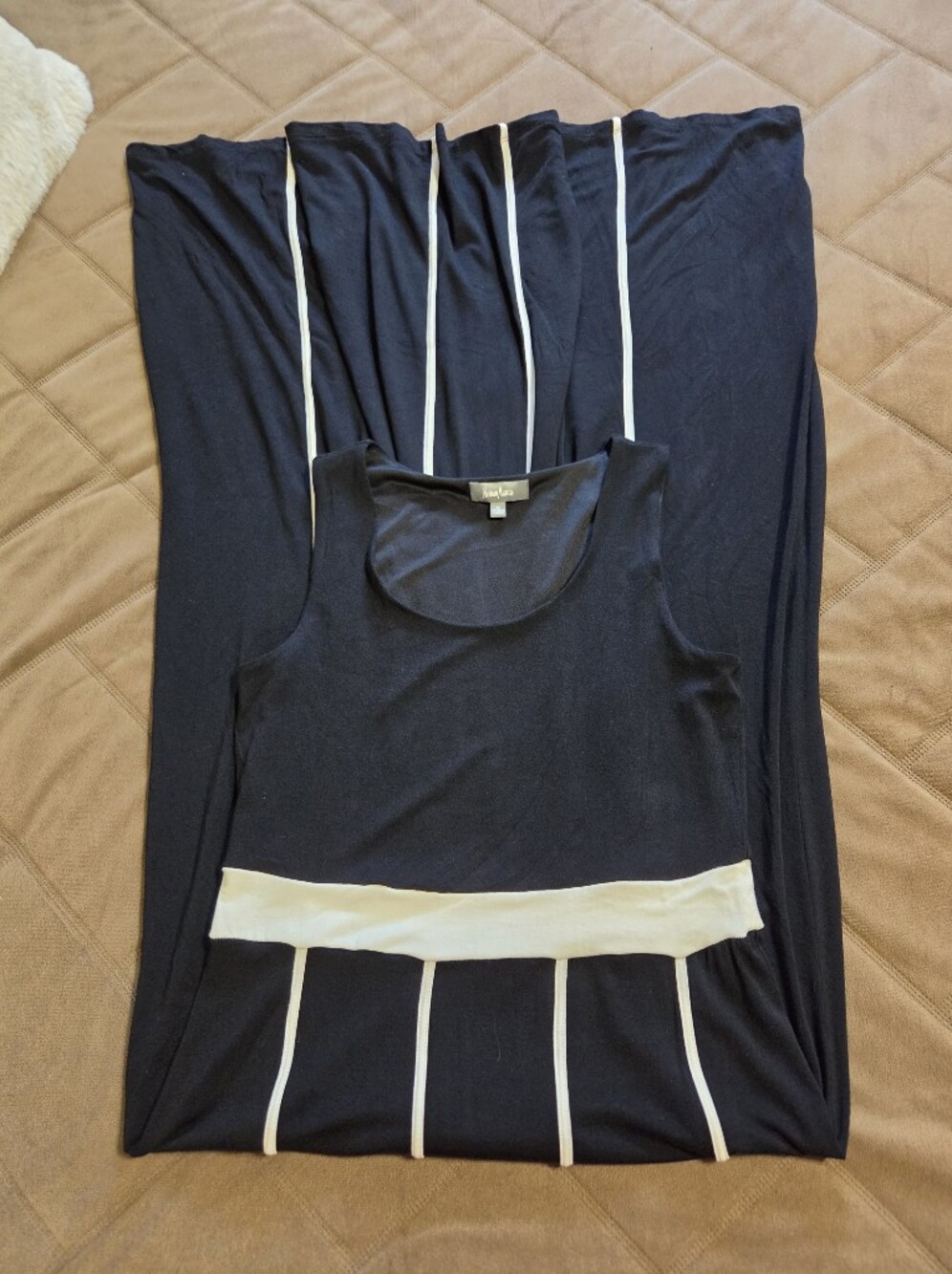 Neimun Marcus Elegant Black & White Sleeveless Maxi Dress. Sz M - Picture 7 of 8